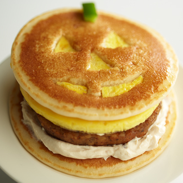Jack-O-Lantern Breakfast Sandwich Recipe for Jack-O-Lantern Breakfast Sandwich