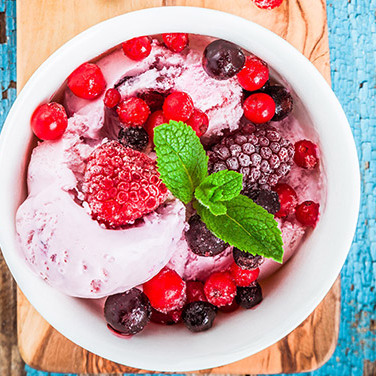 Low Fat Mixed Berry Frozen Yogurt