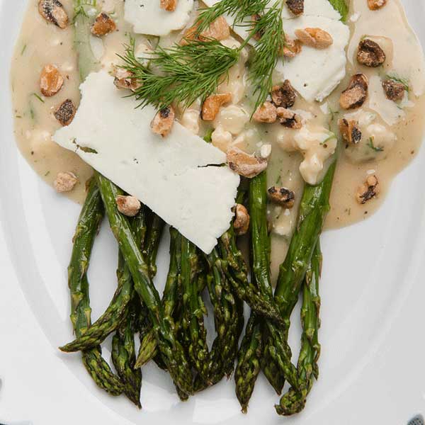 Roasted Asparagus Salad with Blue Cheese Vinaigrette Recipe for Roasted Asparagus Salad with Blue Cheese Vinaigrette