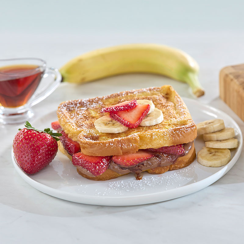 Strawberries and Chocolate Hazelnut Stuffed French Toast Recipe for Strawberries and Chocolate Hazelnut Stuffed French Toast