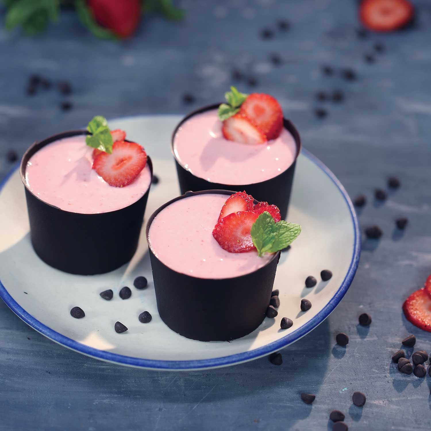 Strawberry Chocolate Cups Recipe for Strawberry Chocolate Cups