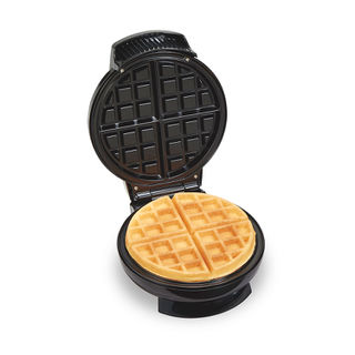 Details for Belgian Style Waffle Maker (26072G) Belgian Style Waffle Maker (26072G)