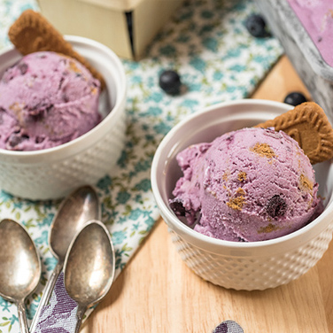 Blueberry Cobbler Ice Cream