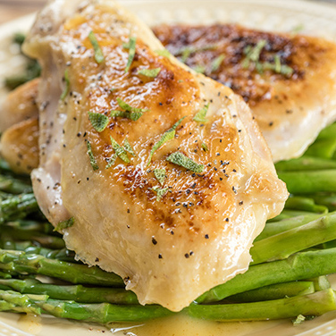 Recipe Sous Vide Chicken with Asparagus and Brown Butter