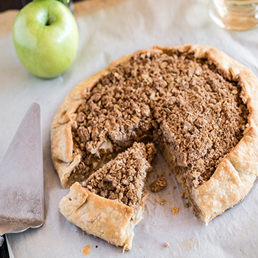 Spiralized Apple Crumb Tart 