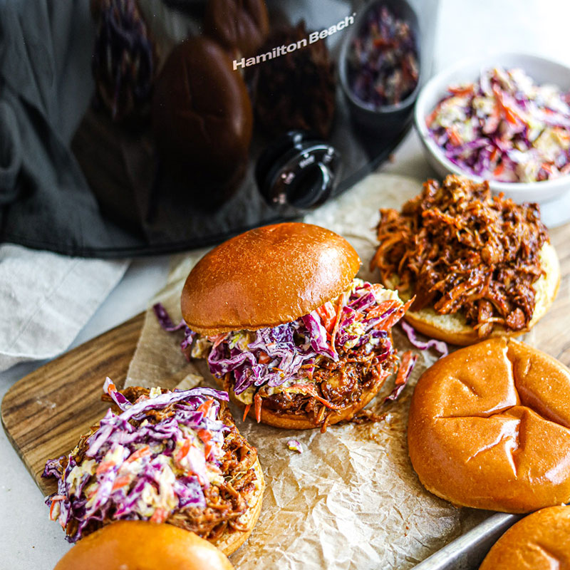 BBQ Pulled Chicken Burgers (Sandwiches and Sliders)