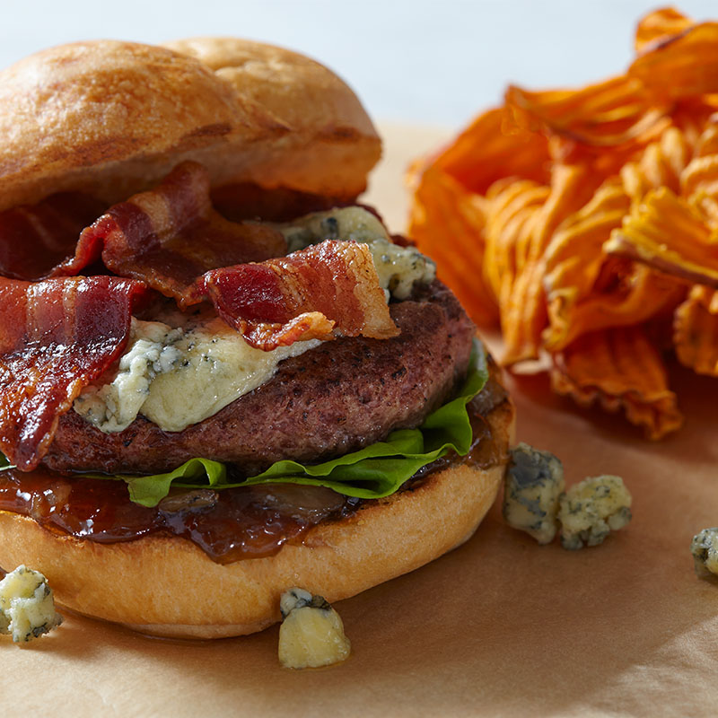 Recipe Grilled Bacon Blue Cheeseburger with Onion Jam