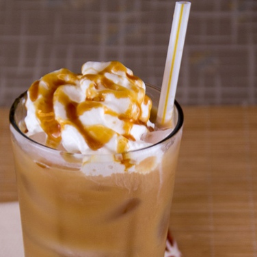 Vanilla Caramel Iced Coffee for Personal Brewer